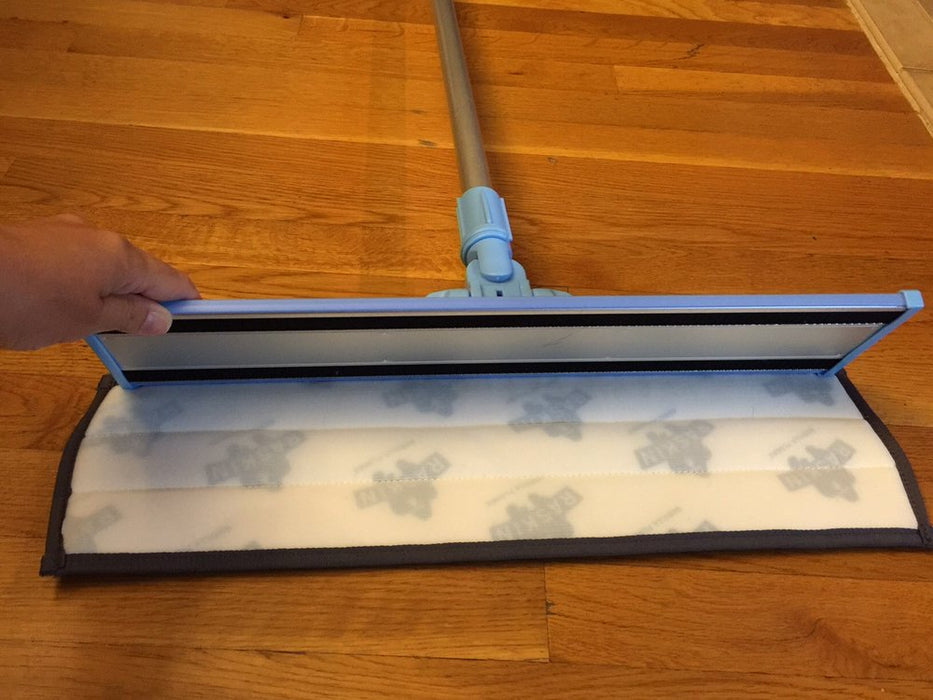 Raskin MicroCare Cleaning Mop Kit (includes 2 pads, 1 handle/frame)